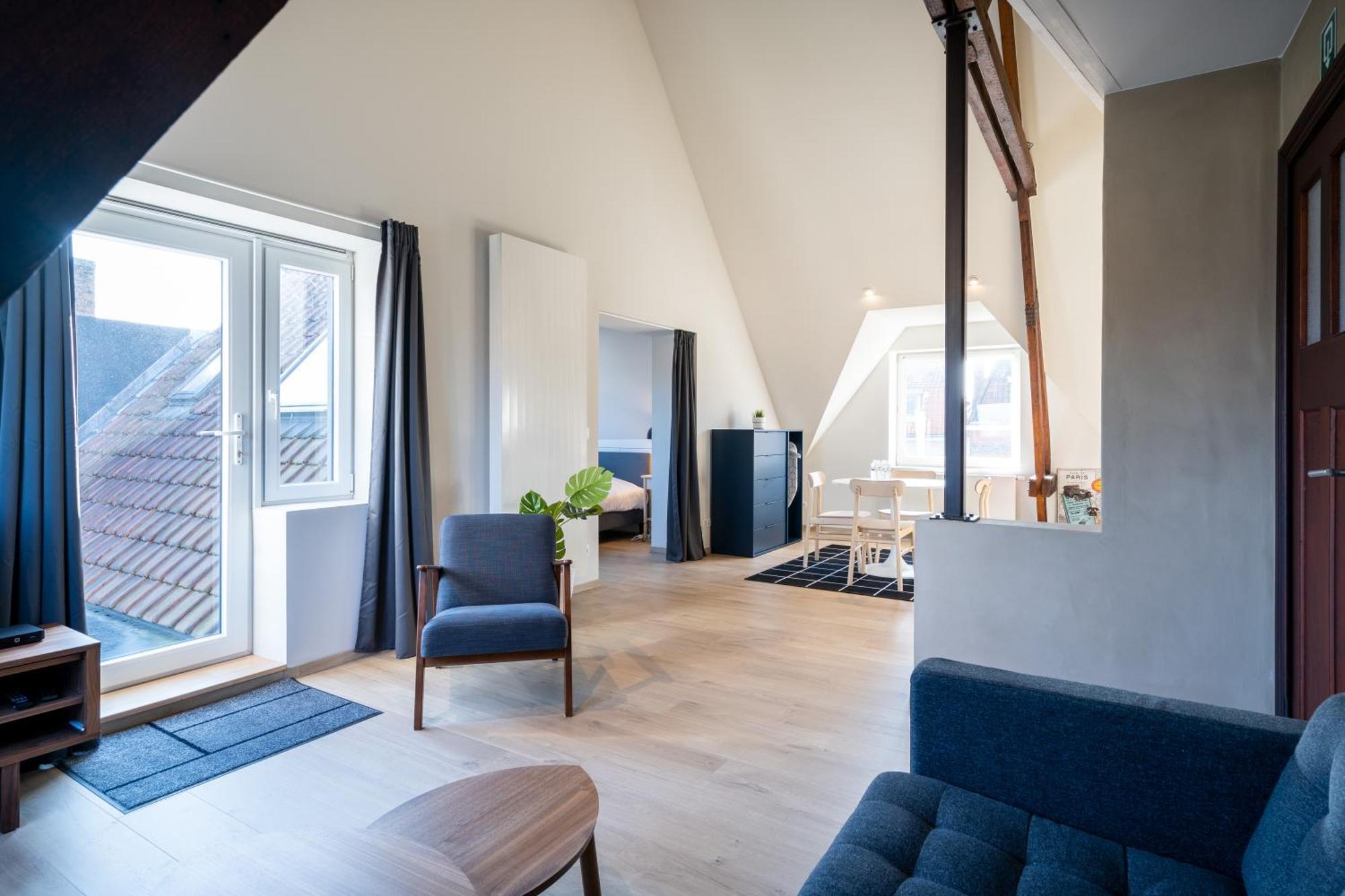 General Sixty-Seven By Romy&Travis Hotel Brugge Eksteriør billede